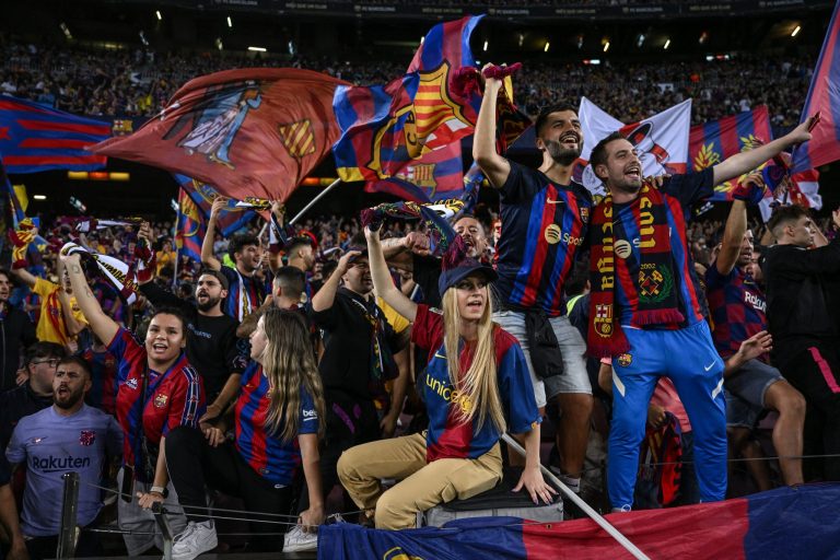 Barcelona receive approval from authorities to have 700 fans from the cheering section present vs Atletico